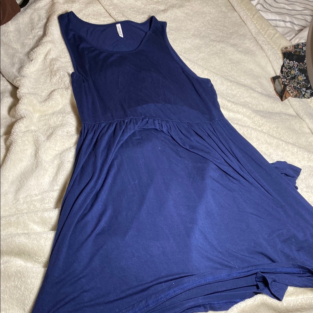 Elegant Navy Blue Sleeveless Dress